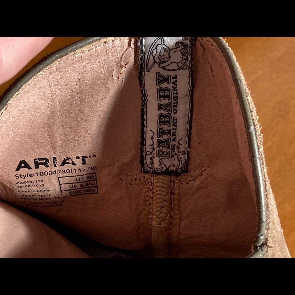 Ariat Fat Baby Cowgirl Boots with Pink Embroidery - Picture 5 of 7